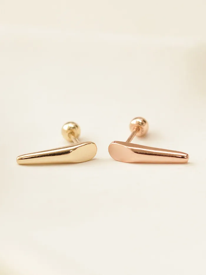 MinimalBijoux Earrings 14K Gold Volume Stick Cartilage Earring 20G18G16G