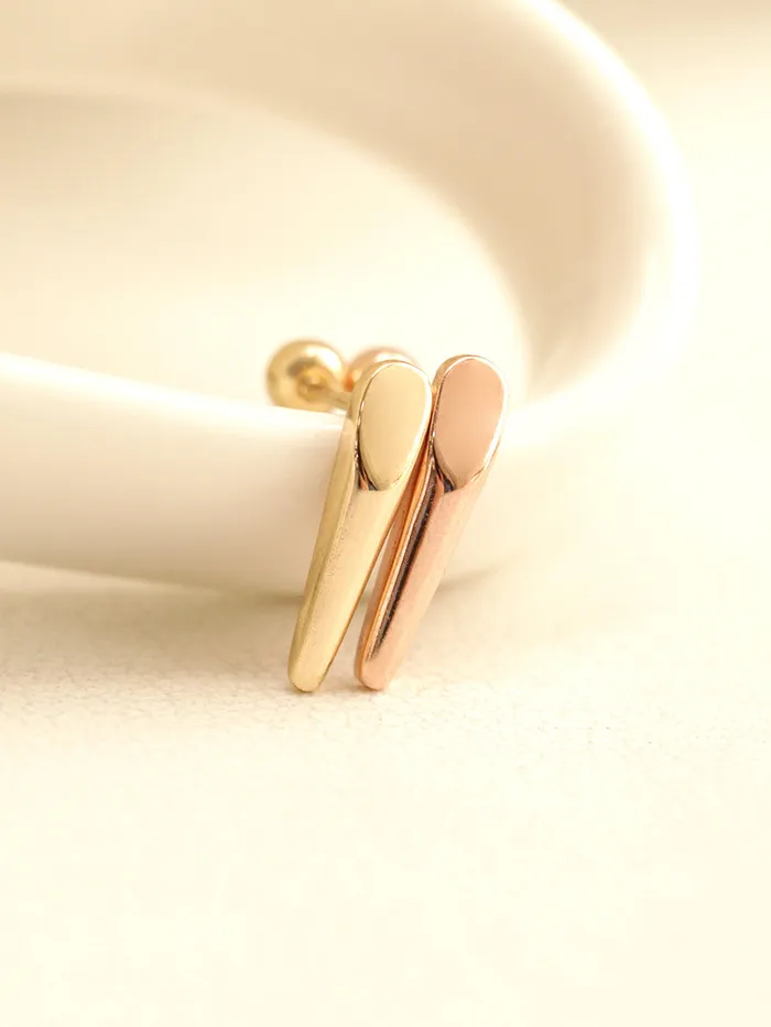 MinimalBijoux Earrings 14K Gold Volume Stick Cartilage Earring 20G18G16G