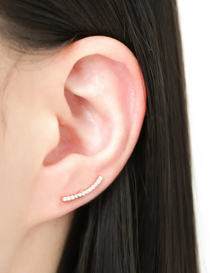 MinimalBijoux Earrings Curve Bar CZ Cartilage earring