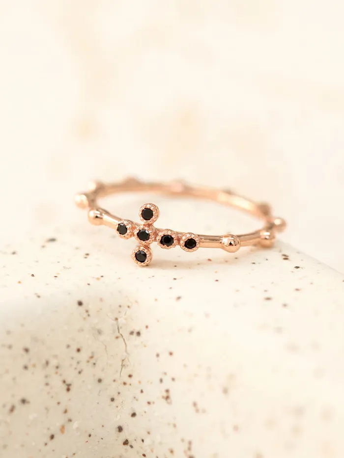 MinimalBijoux Rings 14K 18K Gold Cross Onyx Ring