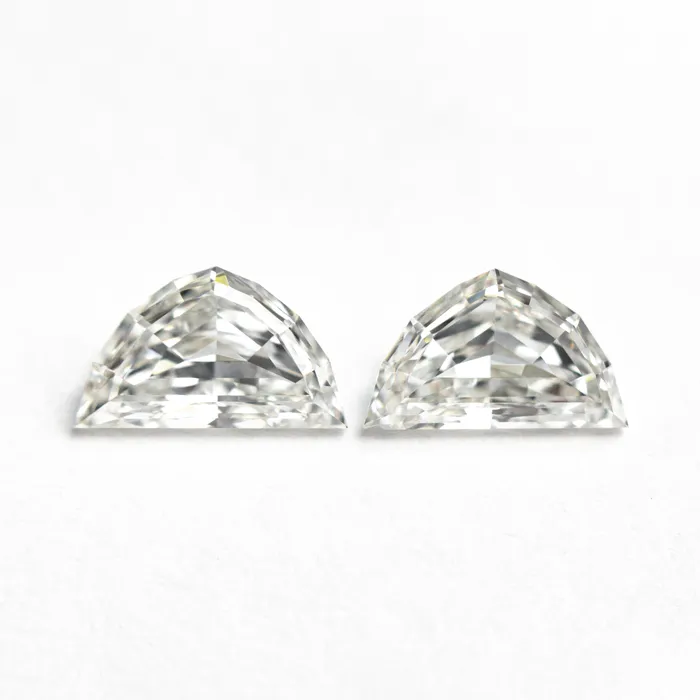 Misfit Diamonds Rings 101cttw 2pc 712x423x224mm 705x422x228mm VVS GH Epaulette Step Cut Matching Pair 2553101 Misfit Diamonds Rings 101cttw 2pc 712x423x224mm 705x422x228mm VVS GH Epaulette Step Cut Matching Pair 2553101