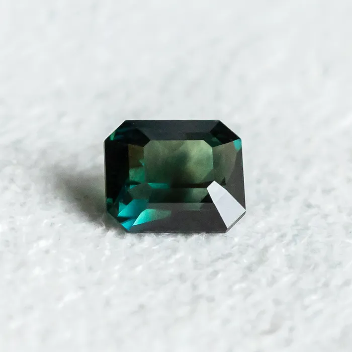 Nashan Rings 239CT RADIANT CUT MADAGASCAR SAPPHIRE DEEP TEAL 780X675X478MM