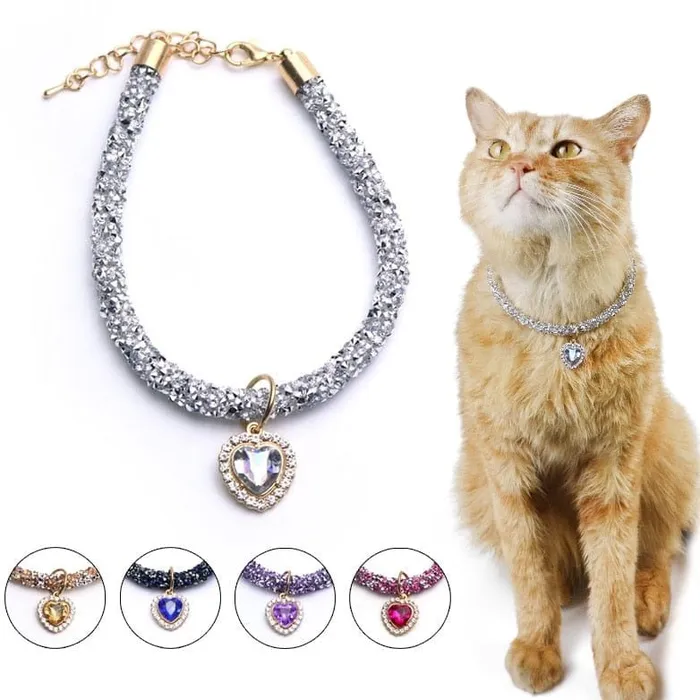Necklaces Luxury Cat Collar Heart Pendant CatCurio Pet Store