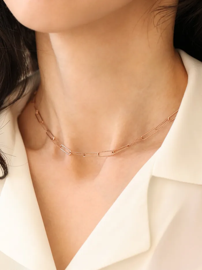 Necklaces MinimalBijoux 14K 18K Gold Twist Square Chain Necklace