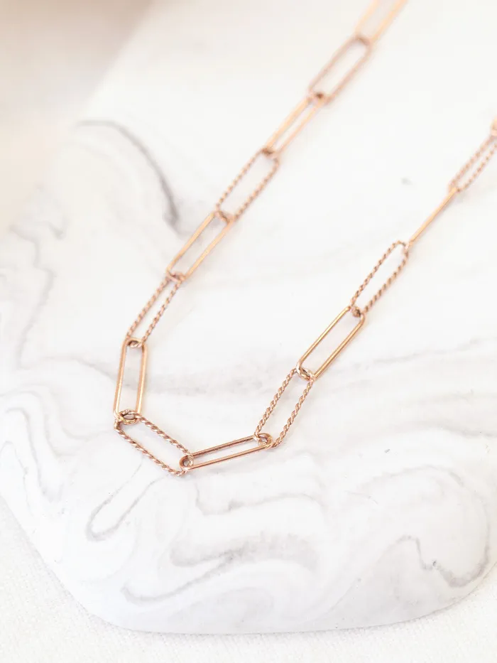 Necklaces MinimalBijoux 14K 18K Gold Twist Square Chain Necklace