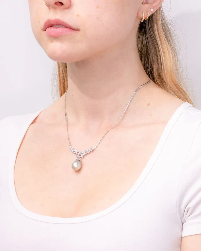 Necklaces Ornate Bow Pearl Necklace Princess Bride Diamonds Necklaces Ornate Bow Pearl Necklace Princess Bride Diamonds