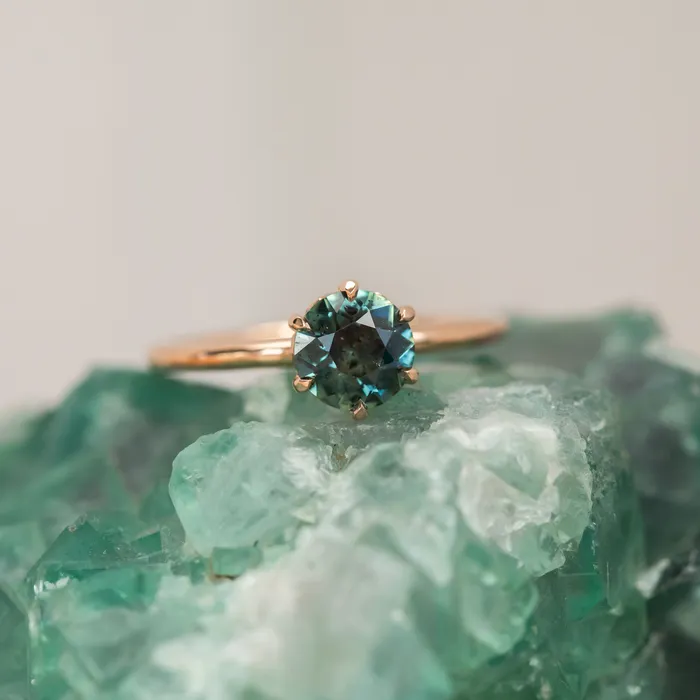 Rings Anueva Jewelry 118ct Round Green Teal Madagascar Sapphire Lotus Six Prong Solitaire Ring in 18k Rose Gold