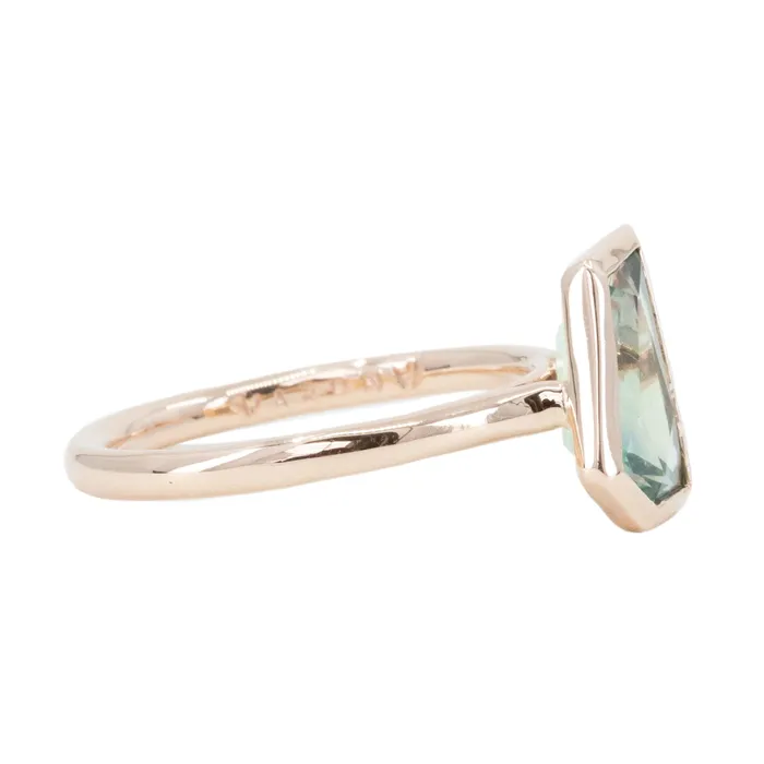 Rings Anueva Jewelry 211ct Geometric Montana Sapphire Contemporary Bezel Ring in 14k Rose Gold