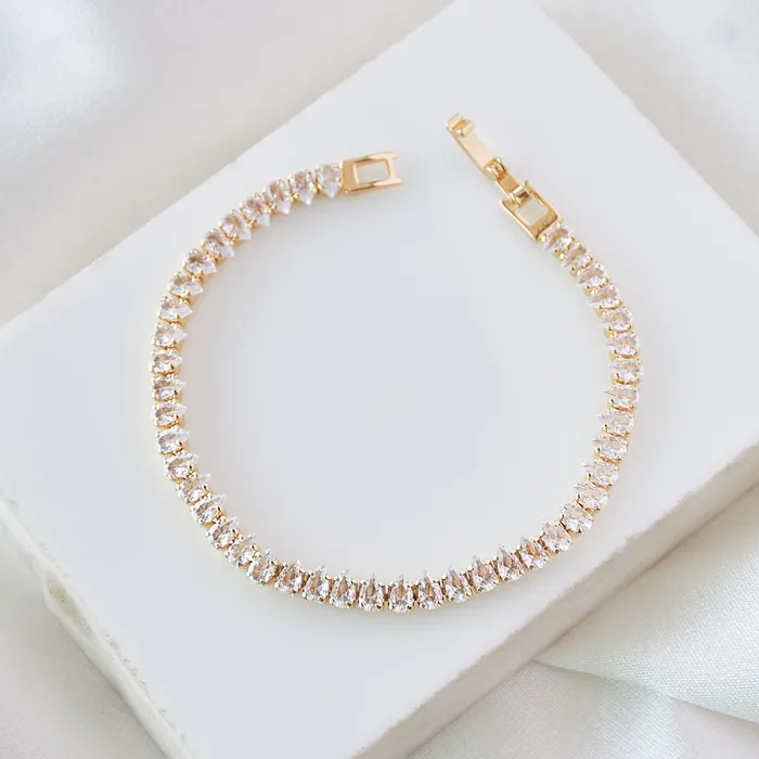 Upakarna Bracelets Pear Diamond Tennis Bracelet