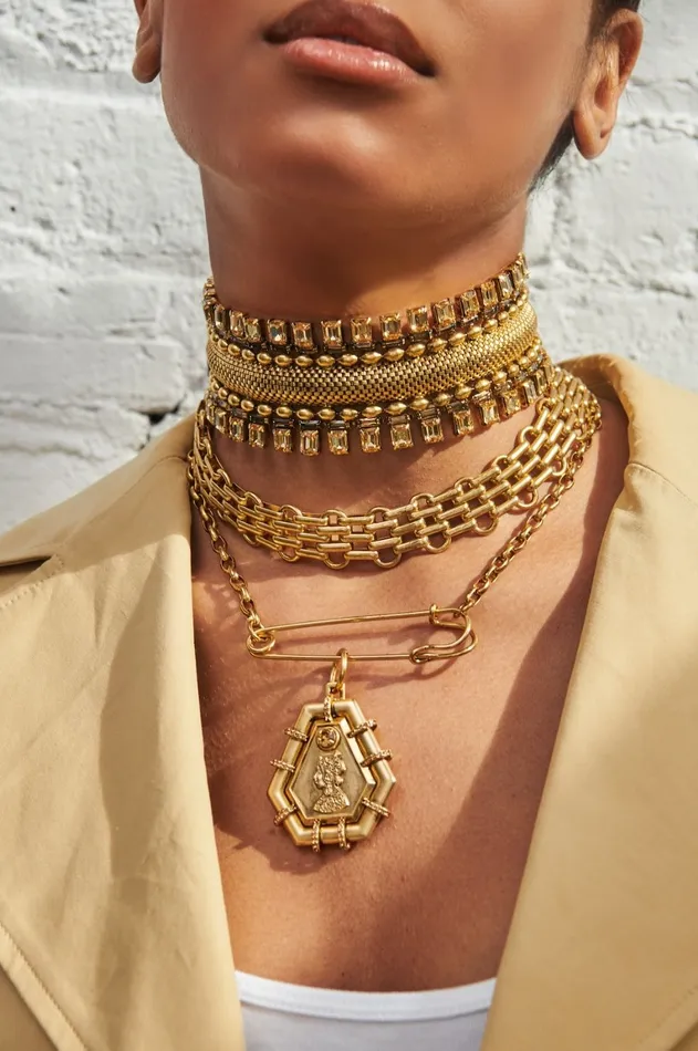 charms Charm Necklaces Queen Charm