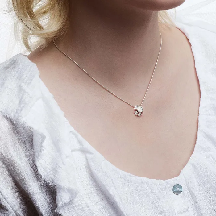 Design Anu Kaartinen Necklaces Dione silver necklace