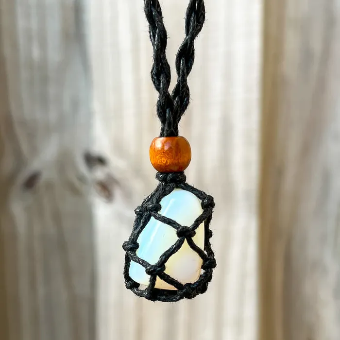 Magic Crystals Crystal Holder Adjustable Necklace Necklaces