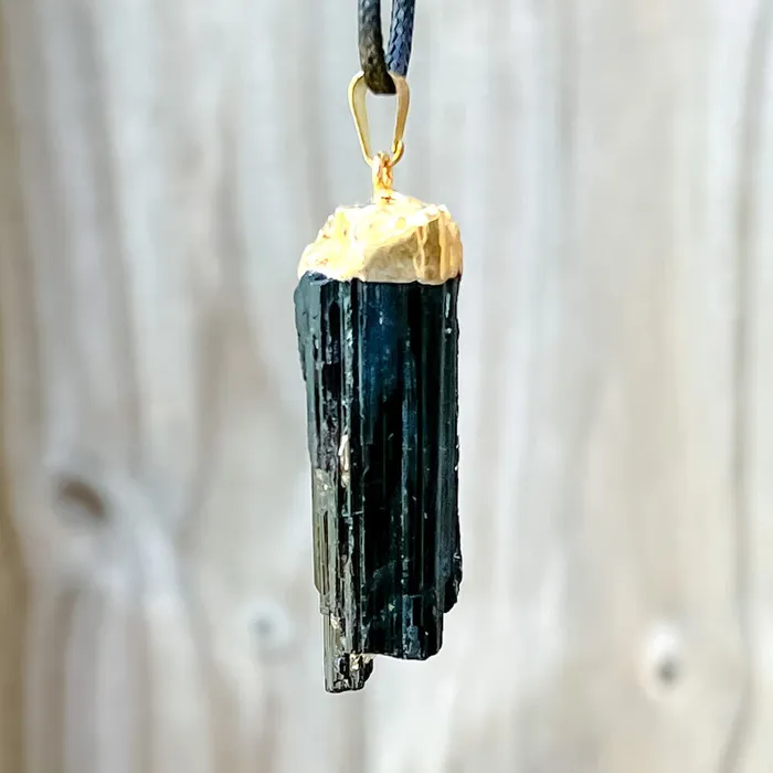 Necklaces Magic Crystals Black Tourmaline Pendant Necklace