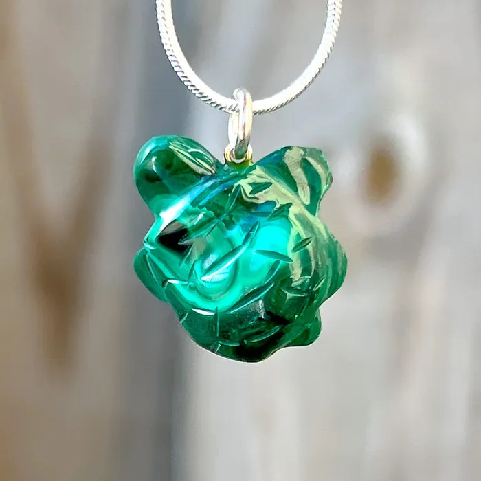 Necklaces Magic Crystals Genuine Malachite Turtle Necklace