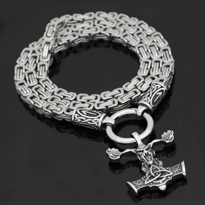 VikingStore Necklaces King Chain Featuring Runes With Sleipnir Pendant